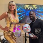 Heidi Klum Markenbotschafterin für SharkNinka für die CryoGlow LED-Maske