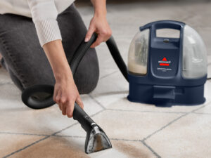 Bissell bringt tragbarer Fleckenreiniger SpotClean Mini