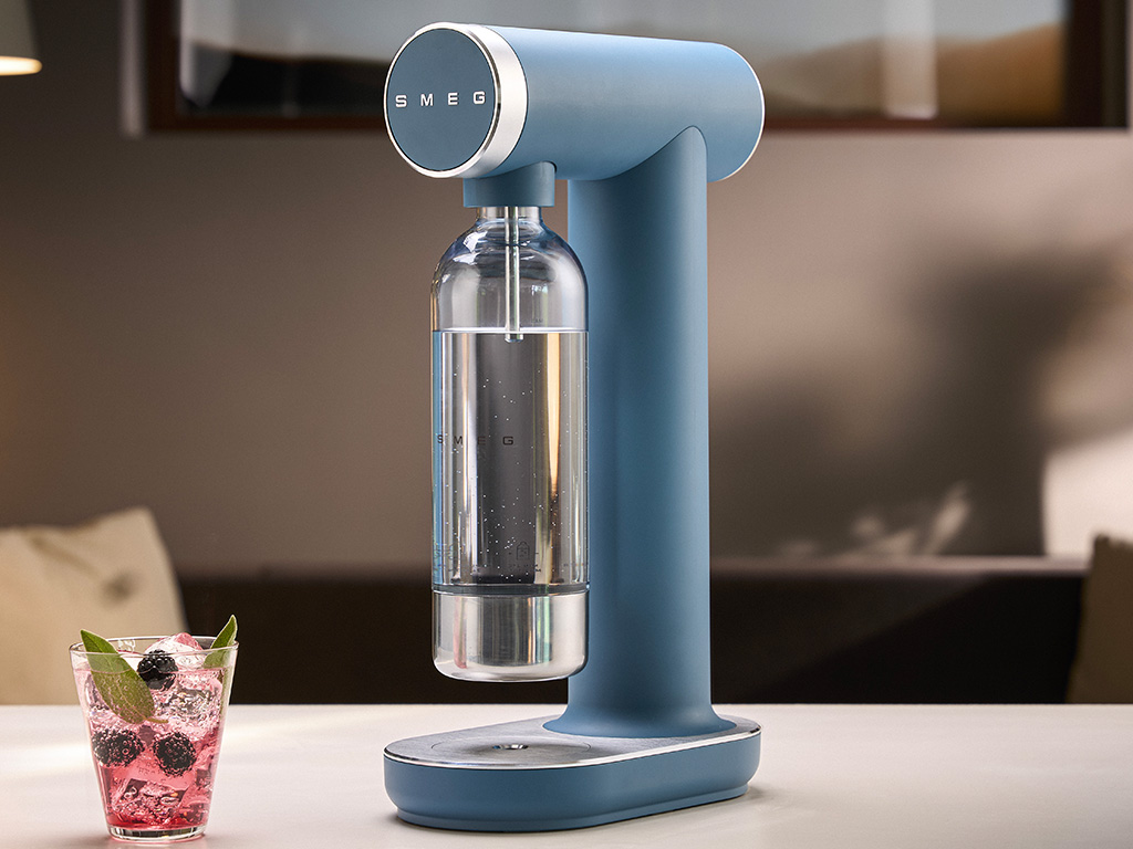 Neuer Soda Maker von Smeg in italienischem Design