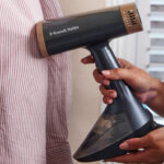 Russell Hobbs Dampfbügeleisen mit VacuSteam-Technologie