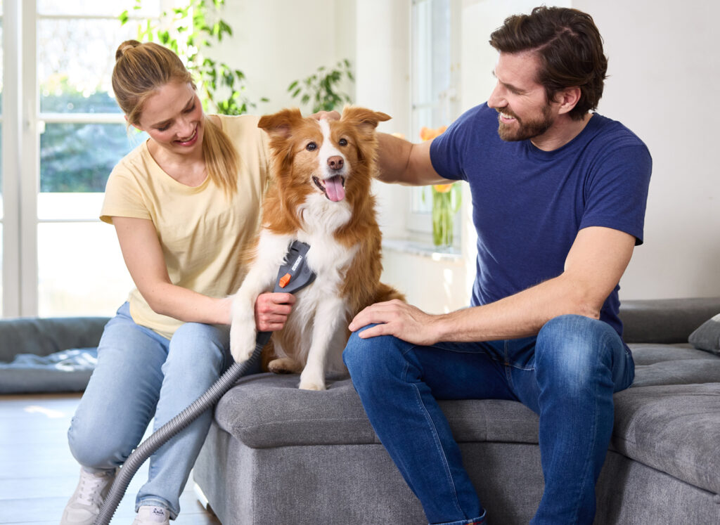 Thomas ist Spezialist wenn es um Tierhaare geht.