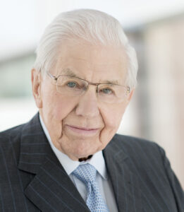 Dr. Peter Zinkann, ehemaliger Miele Geschäftsführender Gesellschafter, im Alter von 98 Jahren gestorben.